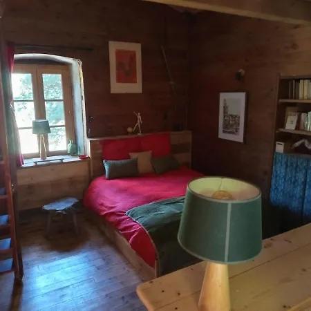 Le Moulin De Basile Fournols